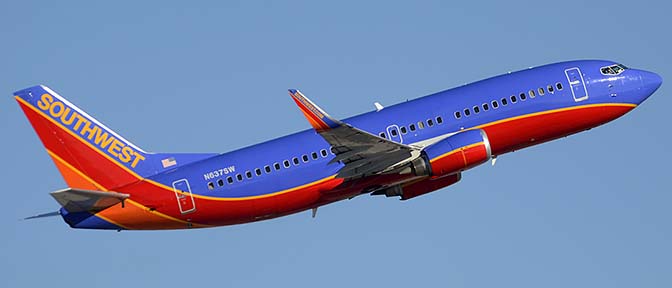 Southwest Boeing 737-3H4 N637SW, Phoenix Sky Harbor, December 2, 2015